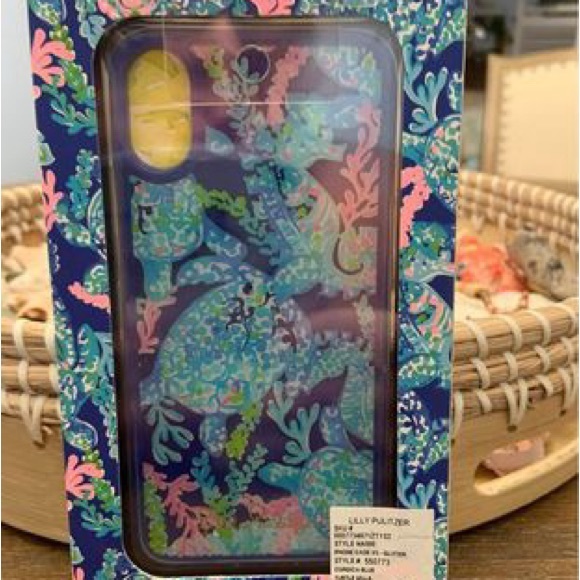 IPhone Case Glitter
Style # 550773
Corsica Blue
Cross posted shipping included. - Picture 2 of 3